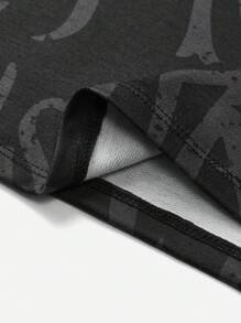 SHEIN 孩童男孩針織字母和印花圖案休閒POLO衫，帶翻領 - 黑色 - 查看 9