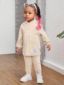 SHEIN Bộ quần và áo có mũ trùm đầu màu hồng dệt kim thông thường cho bé gái - Màu be - Xem 1