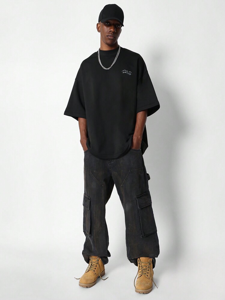 SUMWON Oversized Fit Tee With Star Applique On The Back - Black - View 4