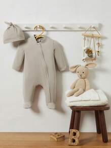 SHEIN 男嬰棒球領前拉鍊包腳連體睡衣和帽 - 卡其色 - 查看 1