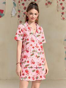 Strawberry Shortcake X SHEIN 女士草莓印花甜美睡衣套装，草莓蛋糕图案，粉色，翻领纽扣短袖上衣和短裤，夏季 - 粉色 - 查看 3