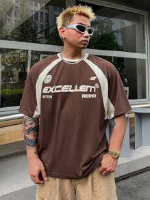 DAZY Camiseta casual de manga corta holgada con cuello redondo y estampado de letras para hombre, ideal para el regreso a la escuela, camiseta gráfica de verano