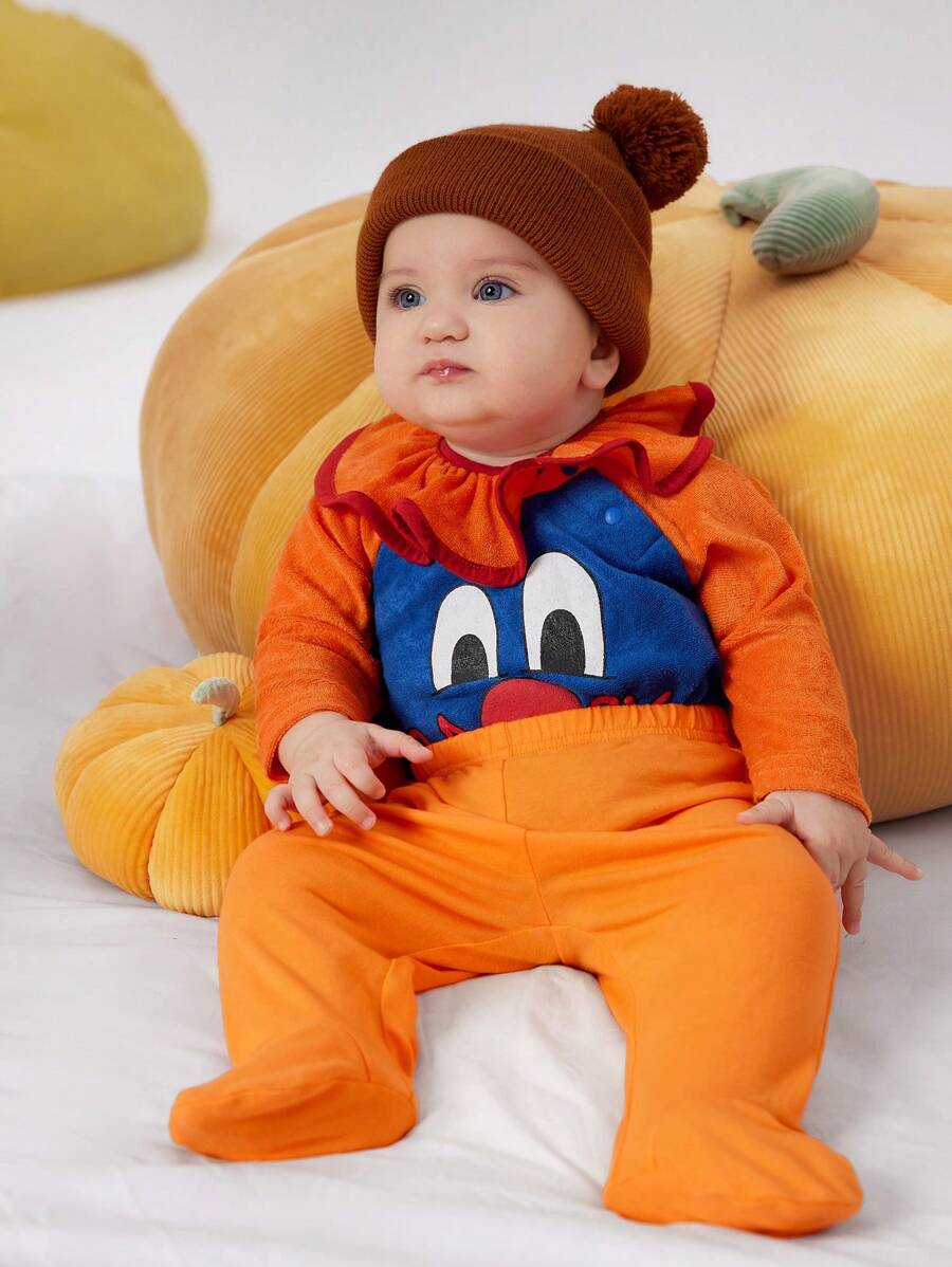 SHEIN Conjunto de bodys, pantalones y baberos estampados con bloques de color de payaso para bebés recién nacidos, pijamas de franela lindos