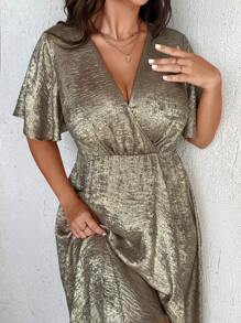 SHEIN Unity 夏季金屬交叉領蝴蝶袖裝飾包身連衣裙 - 金色 - 查看 3