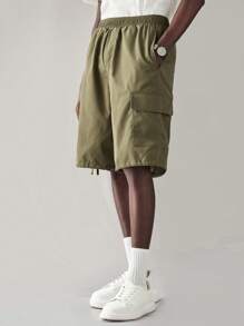 Manfinity VCAY Men's Woven Casual Solid Color Elastic Waist Loose Fit Shorts, Everyday Fashion - Army Green - View 3