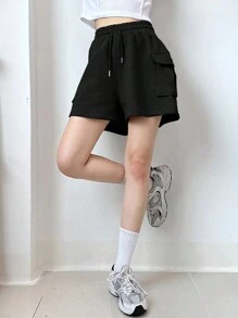 DAZY Quần short dây rút màu trơn ở thắt lưng có túi đựng quần áo rộng rãi - màu đen - Xem 4