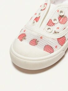 Cozy Pixies Zapatillas Sin Cordones Con Patrón De Frutas De Fresa Para Niñas Con Malla Transpirable, Banda Elástica, Lindas Y Cómodas, Adecuadas Para Uso Diario (patrón Aleatorio)