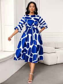 SHEIN Lady Vestido de línea H con estampado geométrico azul y blanco, cinturón con lazo en la cintura y mangas de longitud media para mujer - Azul - Ver 5