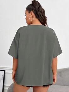 Flirla 大尺寸女性簡約印花扣短袖襯衫