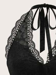 SHEIN X KeniaOs SHEIN ICON 2pcs Y2K Women Set: Black Lace Patchwork Floral Print Halter Crop Top And Low-Waist Cargo Skirt