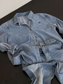 DAZY 女士蝴蝶结刺绣落肩休闲牛仔衬衫，秋季服装，牛仔外套长袖女式 - 藍色 - 查看 9