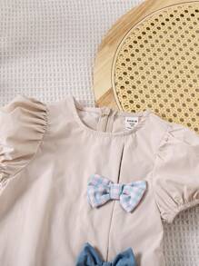 SHEIN LMoss Kids LMoss Young Girl 年轻女孩宽松休闲泡泡袖格子拼布圆领连衣裙 - 杏色 - 查看 4