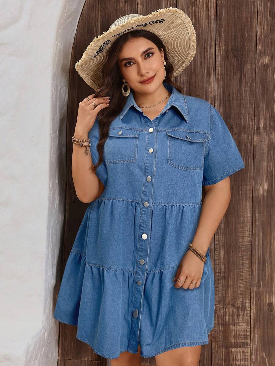 Vestido vaquero de manga corta de verano con botones frontales y dobladillo con volantes, unicolor, talla grande - Azul lavado medio - Ver 1