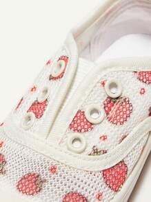 Cozy Pixies Zapatillas Sin Cordones Con Patrón De Frutas De Fresa Para Niñas Con Malla Transpirable, Banda Elástica, Lindas Y Cómodas, Adecuadas Para Uso Diario (patrón Aleatorio)