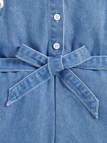 SHEIN Body avec manches courtes en dentelle blanche et col chemise pour bébé fille, en jean bleu - Jean clair - Voir 3