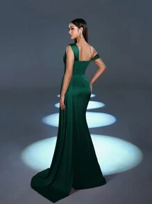 Faeriesty Women Elegant Elegant Sophisticated Satin Asymmetric Maxi Dress With Sparkly Sequin-Embellished Shoulder & Fish-Tailed High-Waisted Slit | Dramatic Evening Look For Galas, Parties Or Luxury Events New Year Outfit,Summer Holiday Outfits - Dark Green - View 3