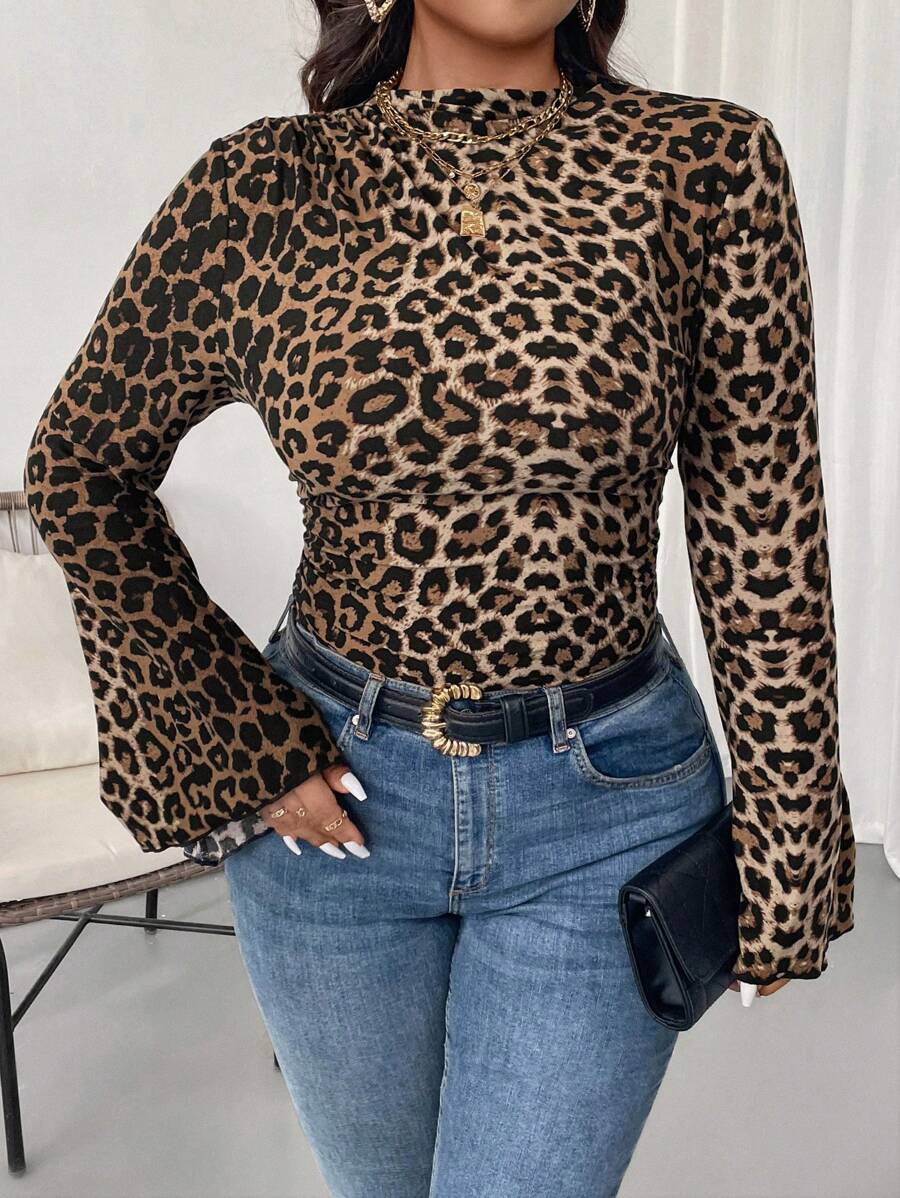 SHEIN Unity 大码豹纹喇叭袖休闲 T 恤，春秋季图案猎豹印花 T 恤女式上衣 - 彩色 - 查看 1