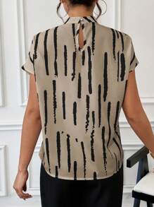 SHEIN Essnce Women's Summer Batwing Short Sleeve Casual Shirt With Line Print And Stand Collar - Khaki - View 2