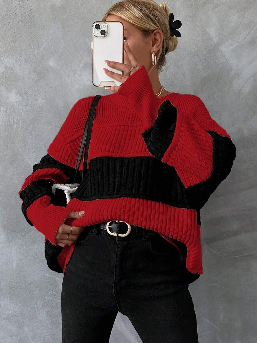 EURMUSE Round Neck Color-block Lantern Sleeve Sweater - Red - View 1
