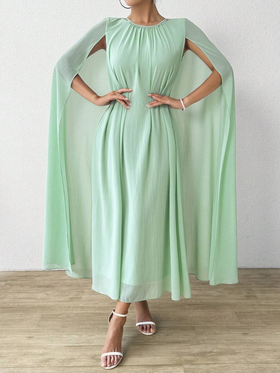 Chiquease 优雅女士纯色圆领斗篷袖长裙