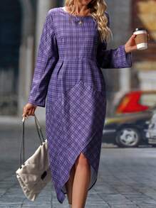 SHEIN Clasi 格子不对称下摆圆领长袖连衣裙 - 藏蓝色 - 查看 4