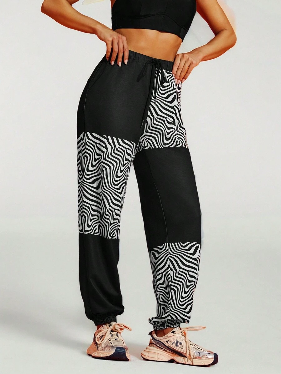 VARSIVA Sports Summer Outdoors Basic Belted & Prints With Pants - Black - View 1