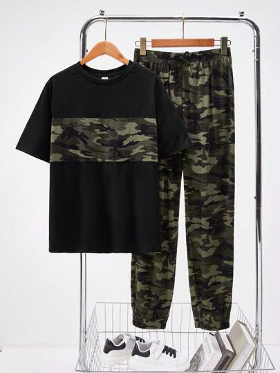 SHEIN 2 件套青少年男童休闲迷彩拼色针织圆领运动衫和长裤套装，适合派对、学校、旅行、秋冬穿着