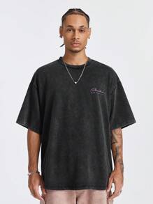 Manfinity NXTstreet Áo thun nam Menfinity Street cổ tròn tay ngắn dáng rộng, in chữ tiếng Anh, hiệu ứng acid-washed, phù hợp cho mùa hè và Halloween - màu đen - Xem 3