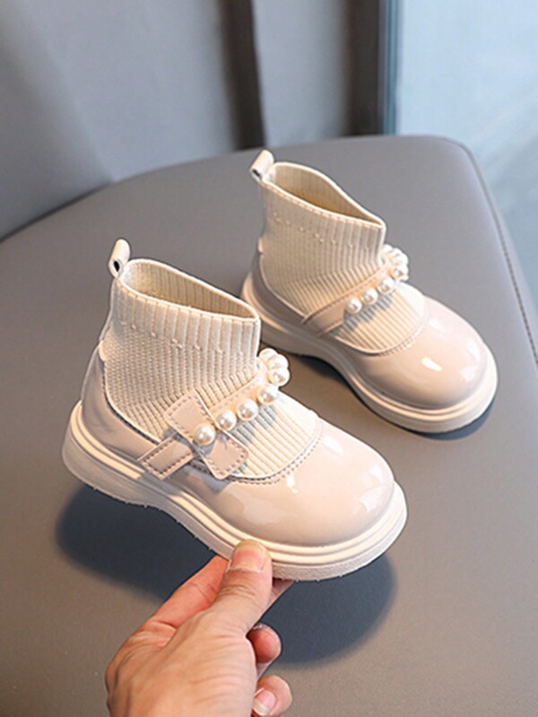 1 Pair Girls' Bow Accent Short Boots, Kids' Solid Color Round Toe Fabric Princess Boots, Warm Plush Lined Flat Ankle Booties For Girls, Versatile Pearl Decor Lightweight Cloth Low-Top Little Leather Boots For Autumn Winter