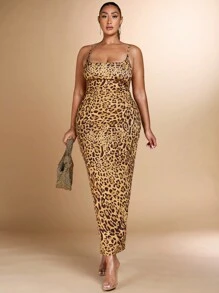 SHEIN BAE 大尺碼女性優雅豹紋連身裙，緊身彈性針織無袖背心連身裙，適用於夏季假期和性感約會 - 彩色 - 查看 1