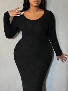 SHEIN SXY Plus尺碼實心紋編織緊身裙