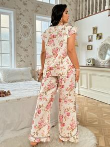 大码女式玫瑰印花荷叶袖圆领上衣和裤子睡衣套装 - 杏色 - 查看 2