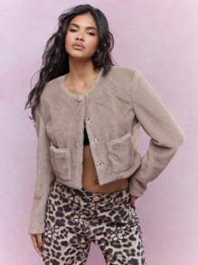 MISSGUIDED Fluffy Buttoned Long Sleeves Short Jacket With Pockets Winter Wear - Khaki - View 1