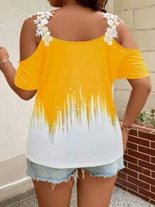 SHEIN LUNE Plus Size Women's Contrast Color Applique Decor Off Shoulder Short Sleeve Casual T-Shirt