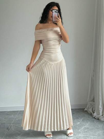 値下げmaison celon♡off shoulder drape dress