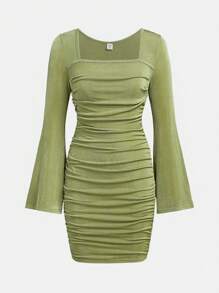 SHEIN Vestido casual verde olivo para adolescente con cuello cuadrado de punto de unicolor y manga con volantes - Verde - Ver 5