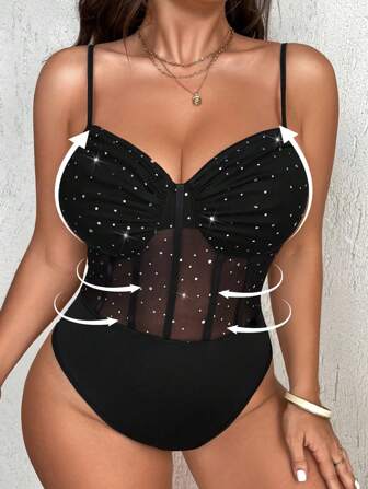 NU&NOW Plus Size ärmlös spetsbody med spaghettirem, rygglös och glittrande dekoration