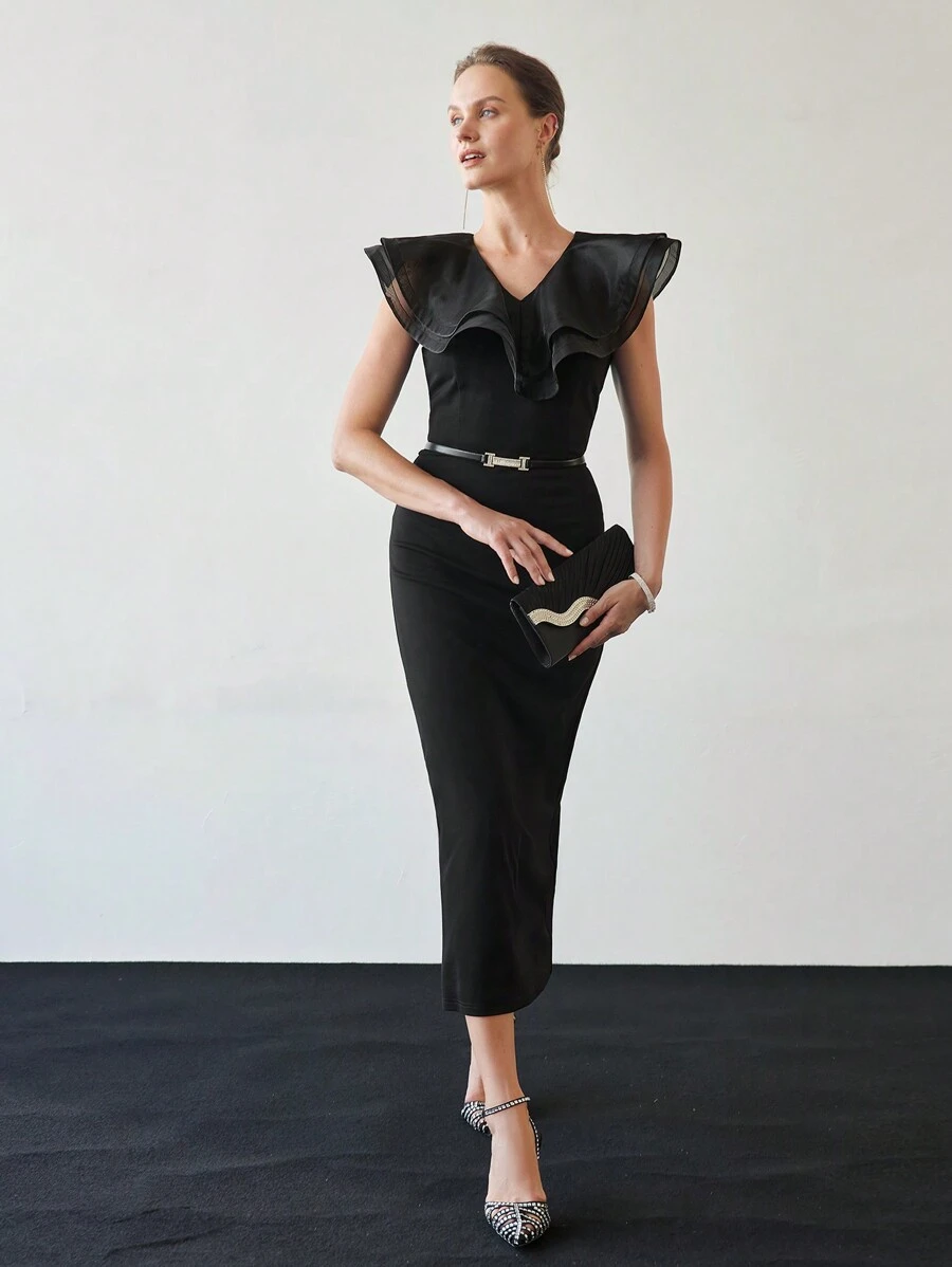 MOTF PREMIUM V 领网眼大荷叶边修身连衣裙（无腰带）