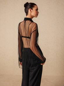 SHEIN Frenchy 女式薄纱简约黑色条纹长袖薄纱衬衫，黑色衬衫，黑色外层半透明衬衫，长袖衬衫，商务休闲上衣，黑色长袖，薄纱衬衫，秋季套装，轻松时尚必备法式单品 - 黑色 - 查看 6