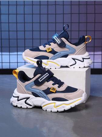 男女通用儿童简约户外休闲一脚蹬透气运动鞋，防滑轻便舒适时尚低帮学生运动跑步鞋，四季皆宜