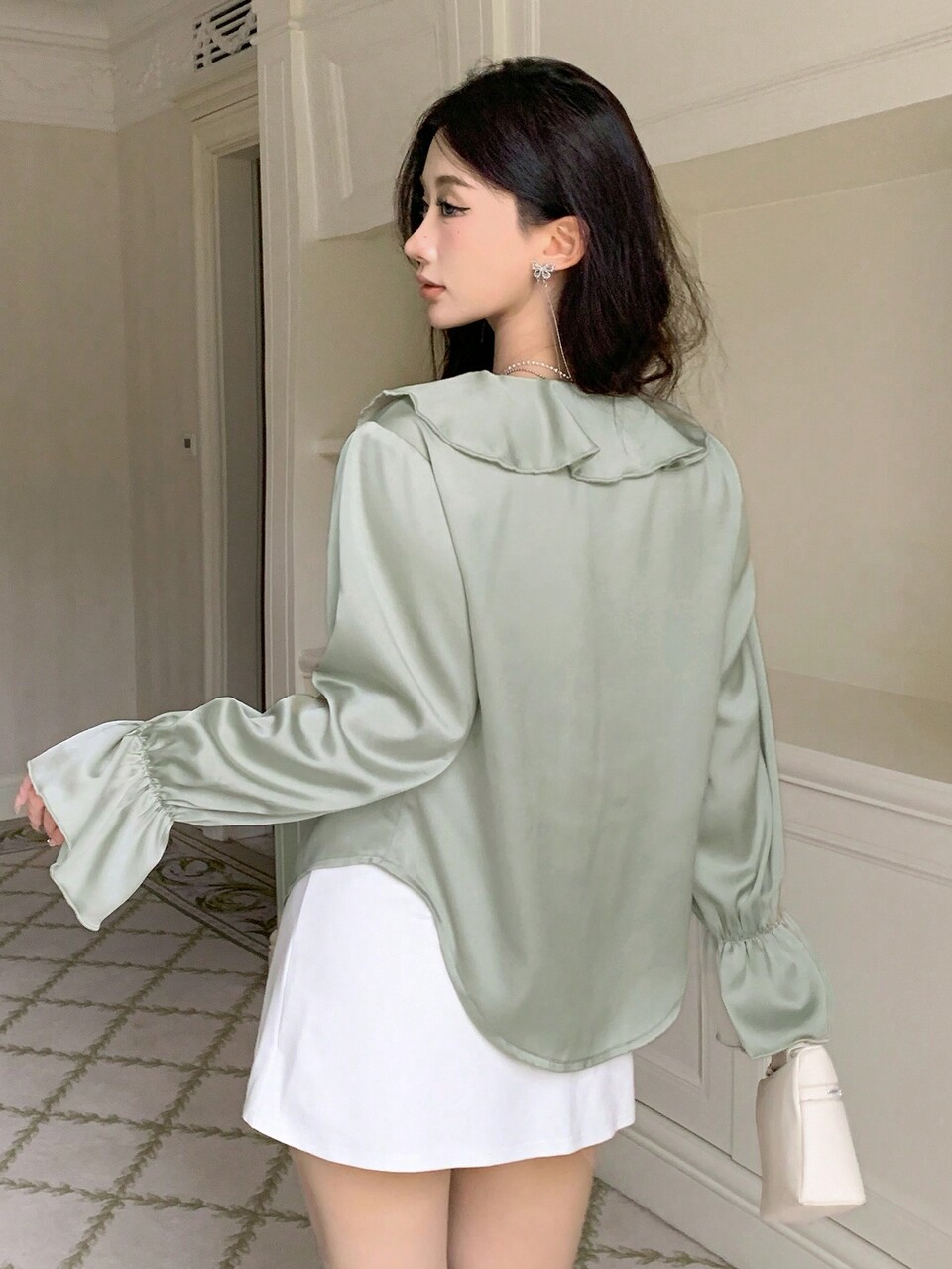 Women's Solid Color Long Sleeve V-Neck Tie-Front Ruffle Blouse