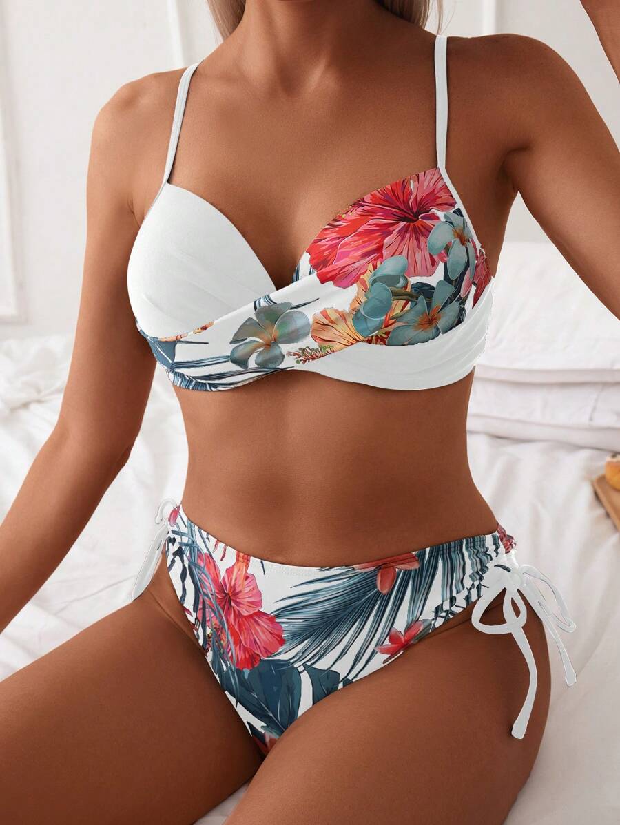 Swim Lushoire 泳衣套装，随机印花设计，带钢圈，聚拢花卉比基尼高腰比基尼套装两件套比基尼夏季 - 彩色 - 查看 1