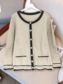 Plus Size Nữ Màu sắc tương phản Áo len dệt kim dài tay cài cúc đơn giản - Nhiều màu - Xem 1