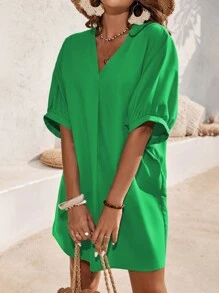 SHEIN LUNE 女士V領純色休閒沙灘度假春夏裙 - 綠色 - 查看 1