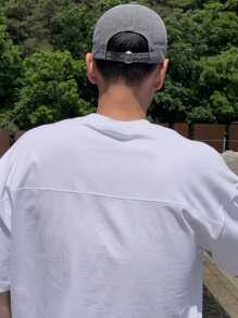 DAZY 男士夏季休閒人物與字母印花圖案T恤 - 白色 - 查看 2