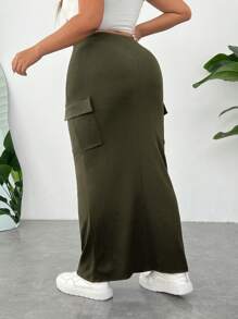 SHEIN EZwear Falda maxi informal de talla grande con bolsillo tipo cargo y cinturón