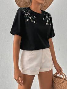 Cottnline T-Shirt With Flower Embroidery At Shoulder, Round Collar - Black - View 3