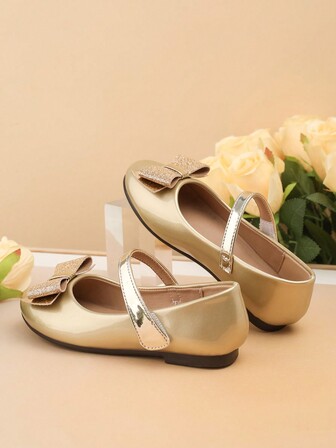 Fashionabla och mångsidiga platta barnskor, ny stil för flickor med bowknot fritidsskor