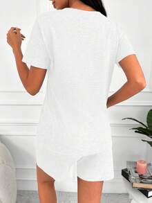 RueChic Bộ Pajama ngắn tay cổ tròn in hình gấu trúc hoạt hình và quần short Bộ đồ ngủ màu trắng - trắng - Xem 2