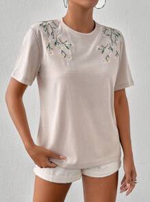Cloudara T-Shirt With Flower Embroidery At Shoulder, Round Collar - Beige - View 6